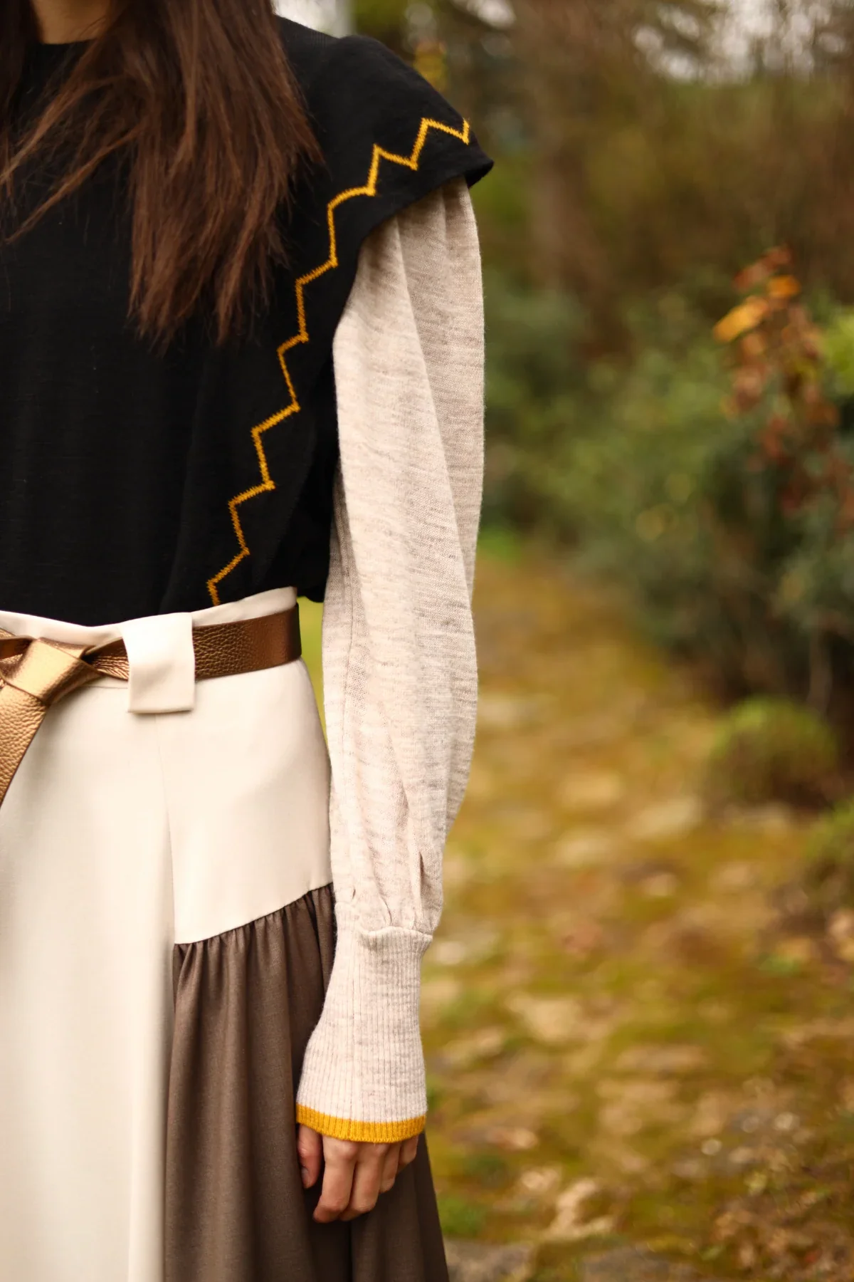 JERSEY ASIRI BEIGE/NEGRO - Imagen 4