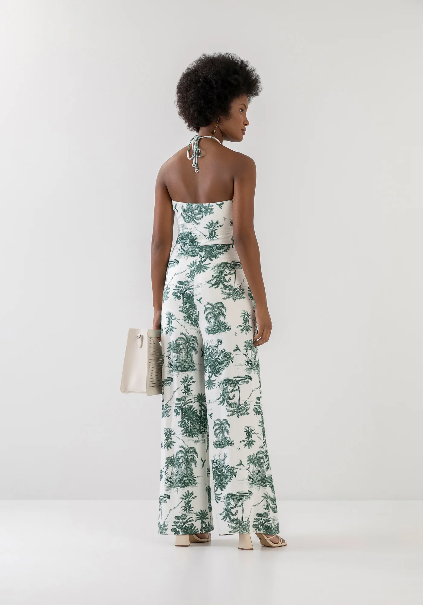 MONO LARGO CON CUELLO HALTER Y ABERTURA - Imagen 3