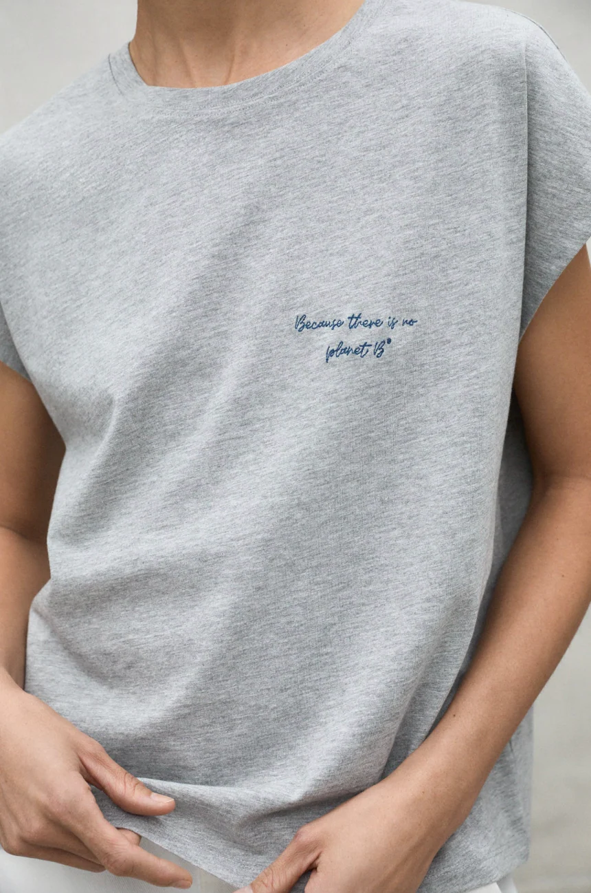 CAMISETA NAMUR GRIS CLARO - Imagen 3