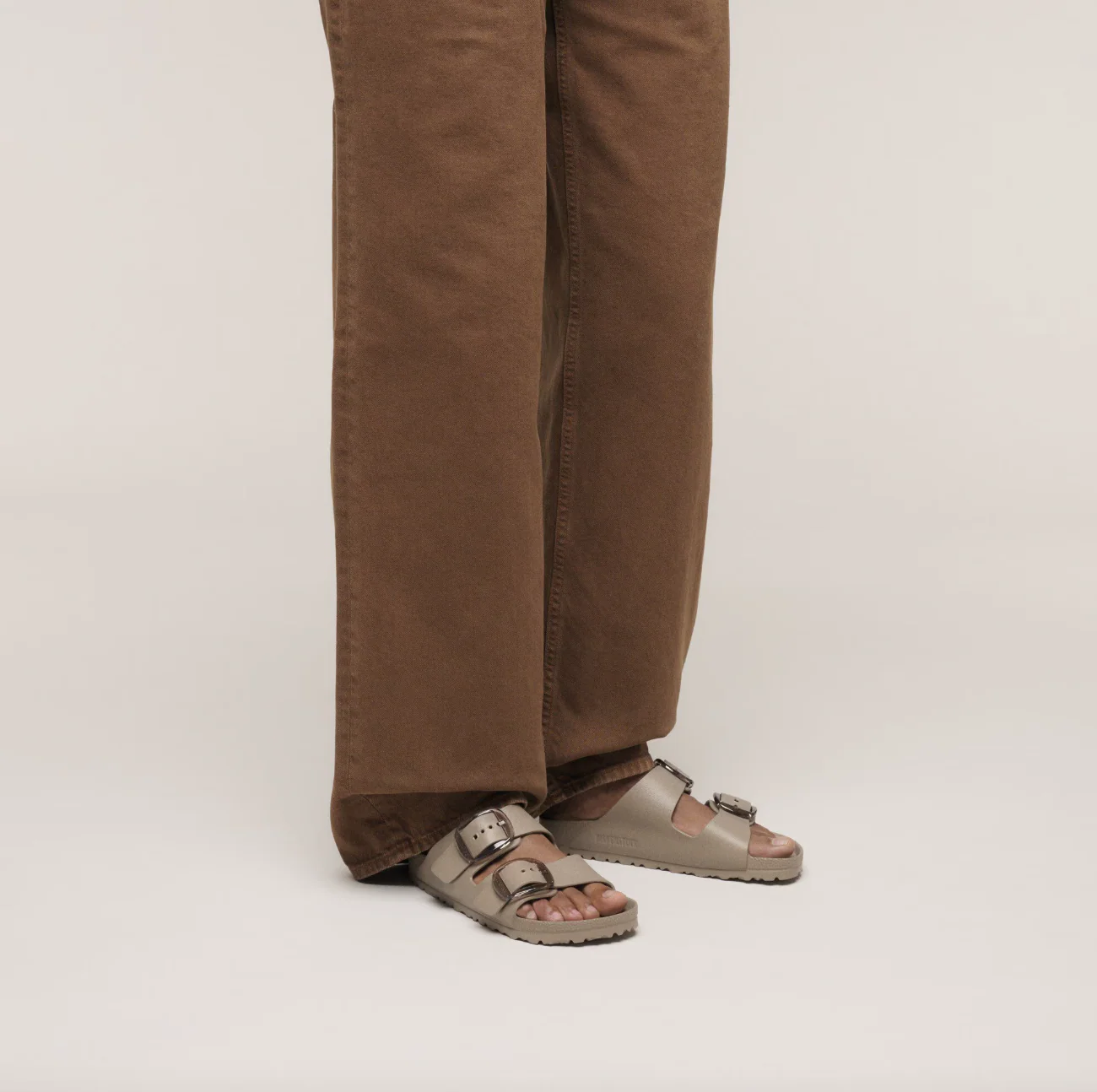 ARIZONA BIG BUCKLE EVA GRAY TAUPE