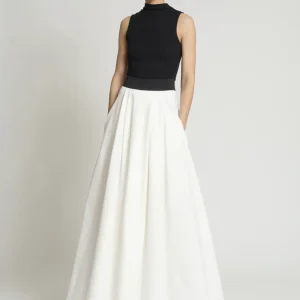 FALDA BLANCA CINTURA NEGRA