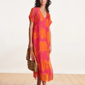 VESTIDO LARGO ACAMPANADO EN VOILE ESTAMPADO FLORAL ROSA Y NARANJA