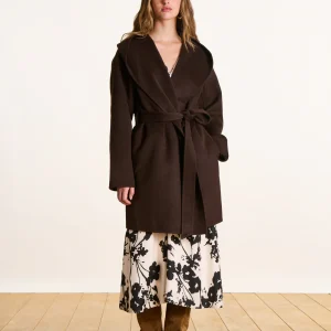 ABRIGO 3/4 MARRÓN CON CAPUCHA DE LANA