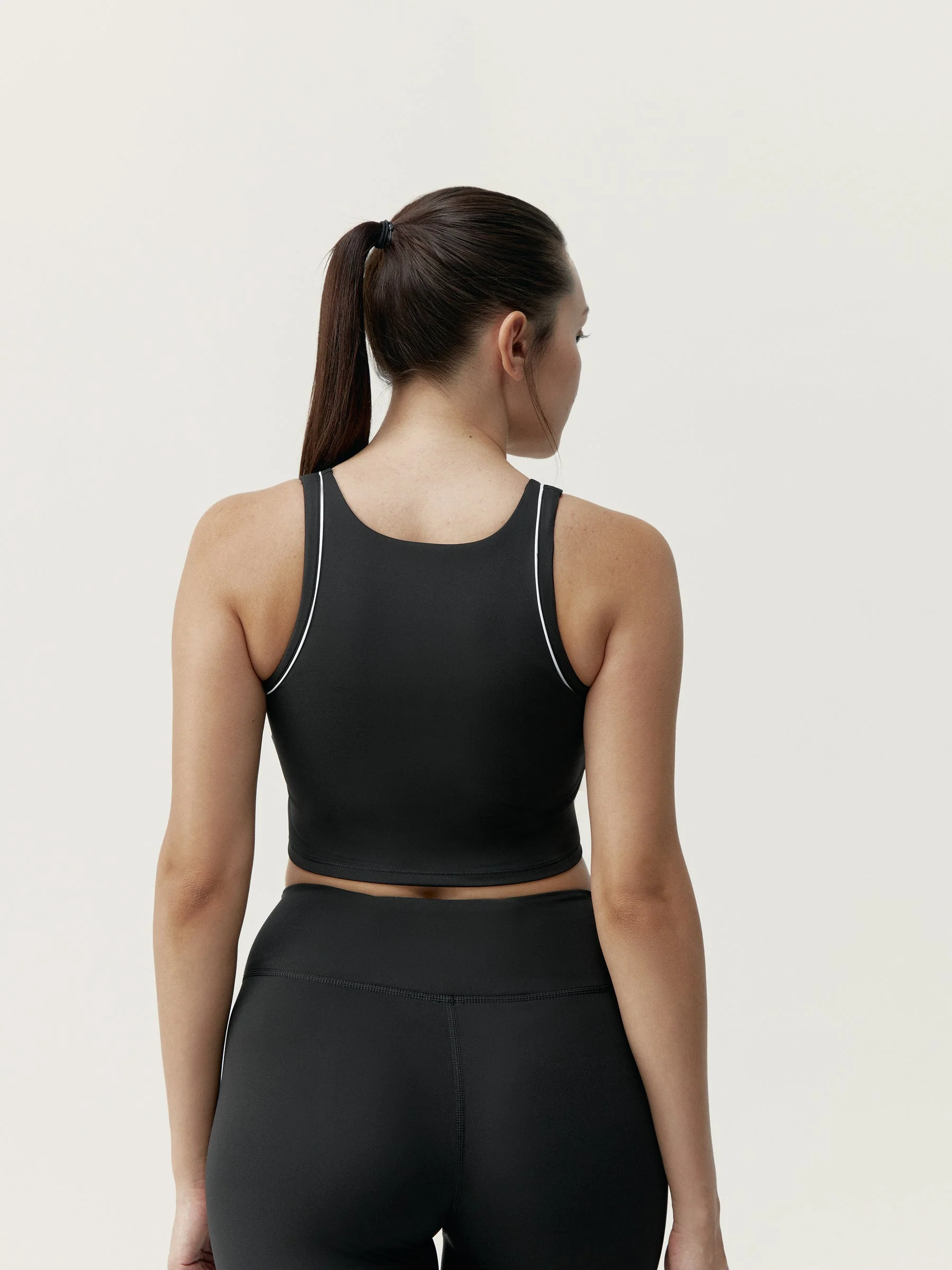 TOP INDRA BLACK / OFF WHITE - Imagen 3