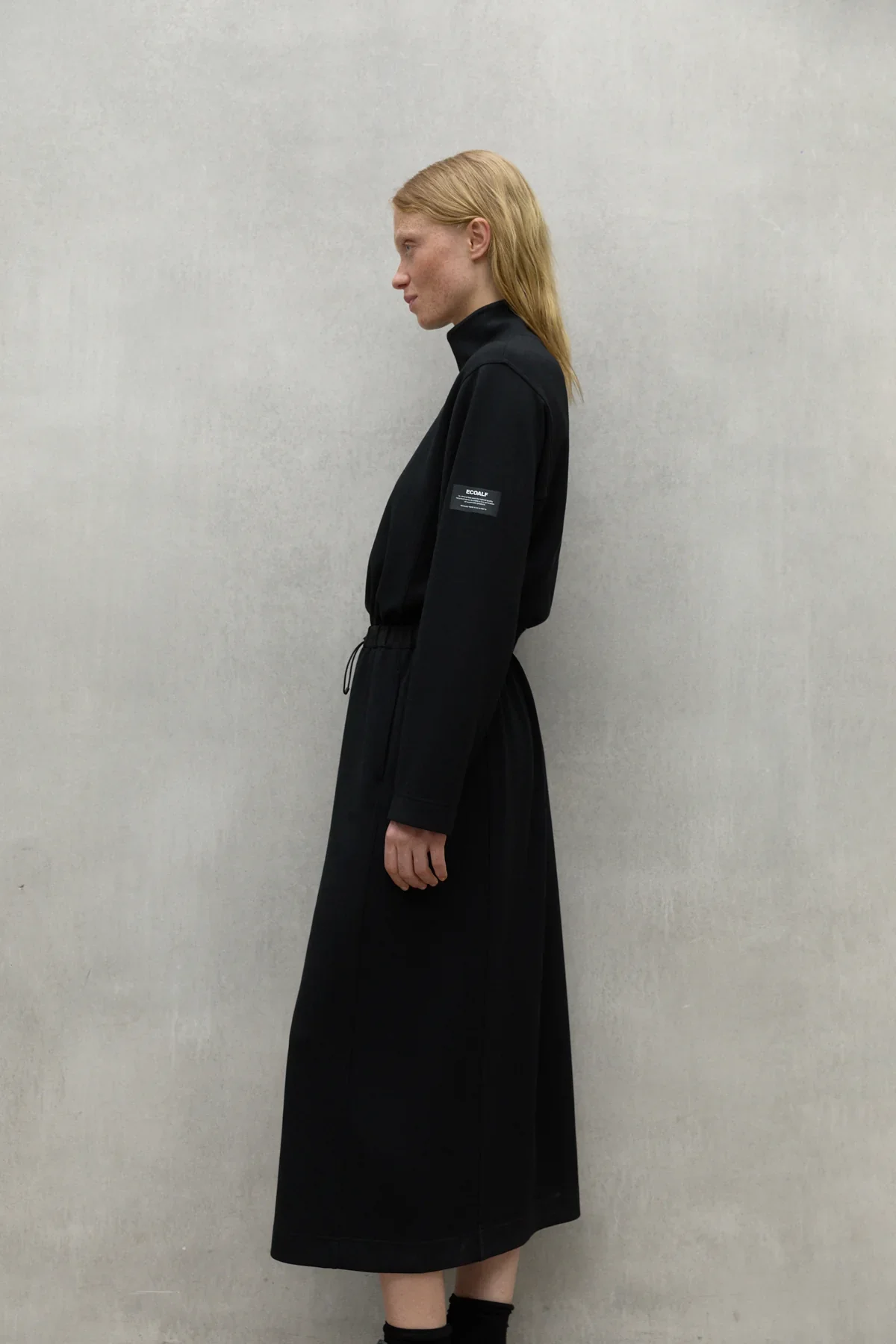 VESTIDO ZAFIRO NEGRO / ECOALF