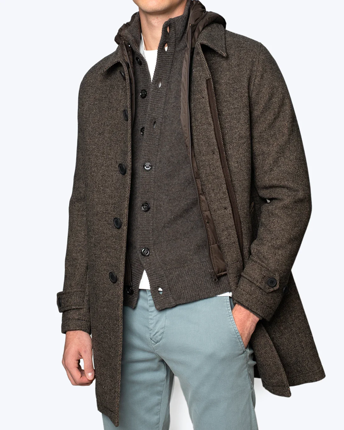 ABRIGO DE ESPIGA MARRÓN CON CAPUCHA AT.P.CO - Imagen 3