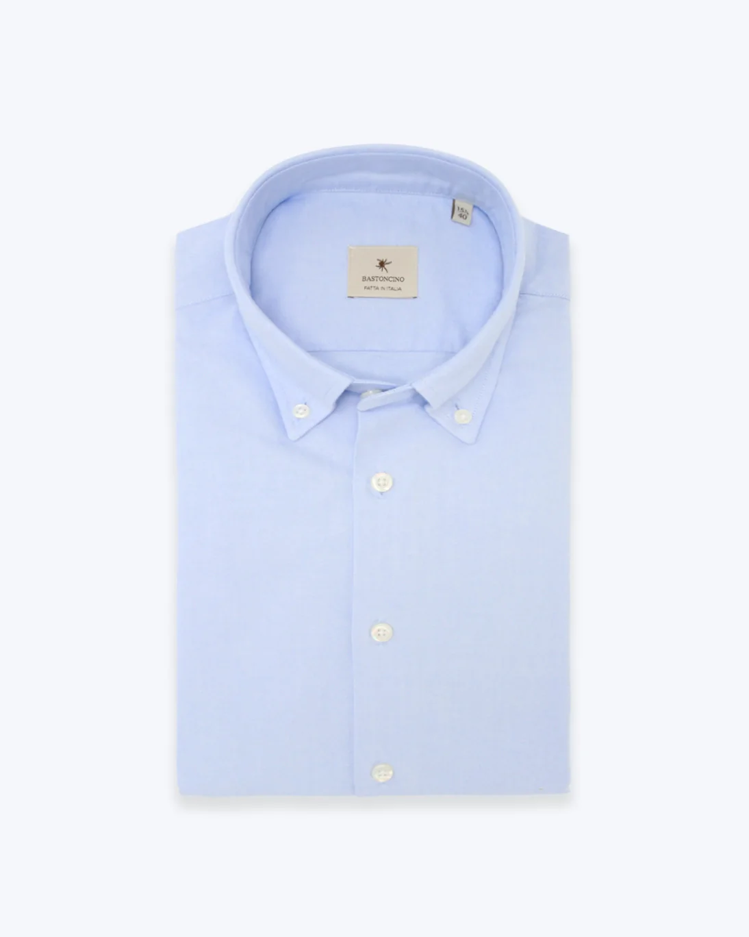 CAMISA AZUL CLARO CON CUELLO ABOTONADO BASTONCINO