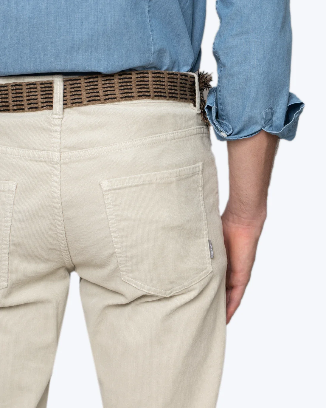 PANTALÓN 5 BOLSILLOS DE PANA BEIGE CLARO AT.P.CO - Imagen 4