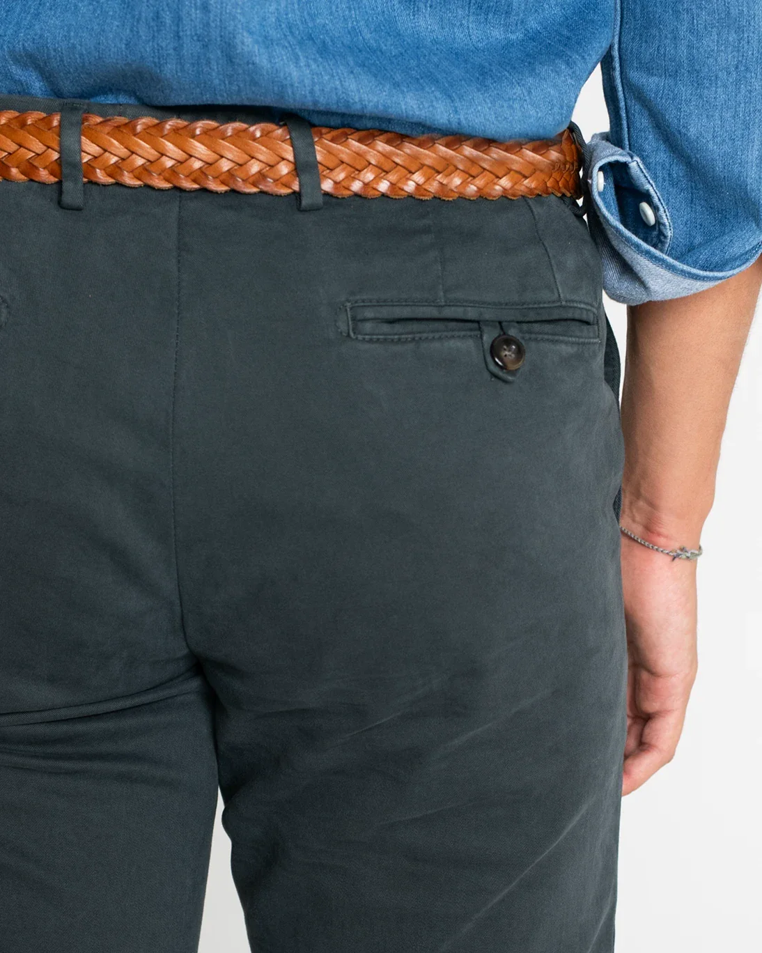 PANTALÓN CHINO AZUL PETRÓLEO TWAY - Imagen 4