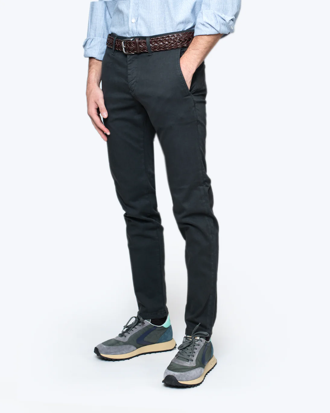 PANTALÓN CHINO DRIVER ANTRACITA MAC JEANS