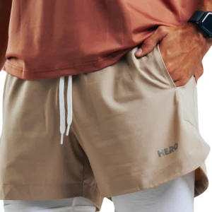 SHORT CON LYCRA HERO BEIGE