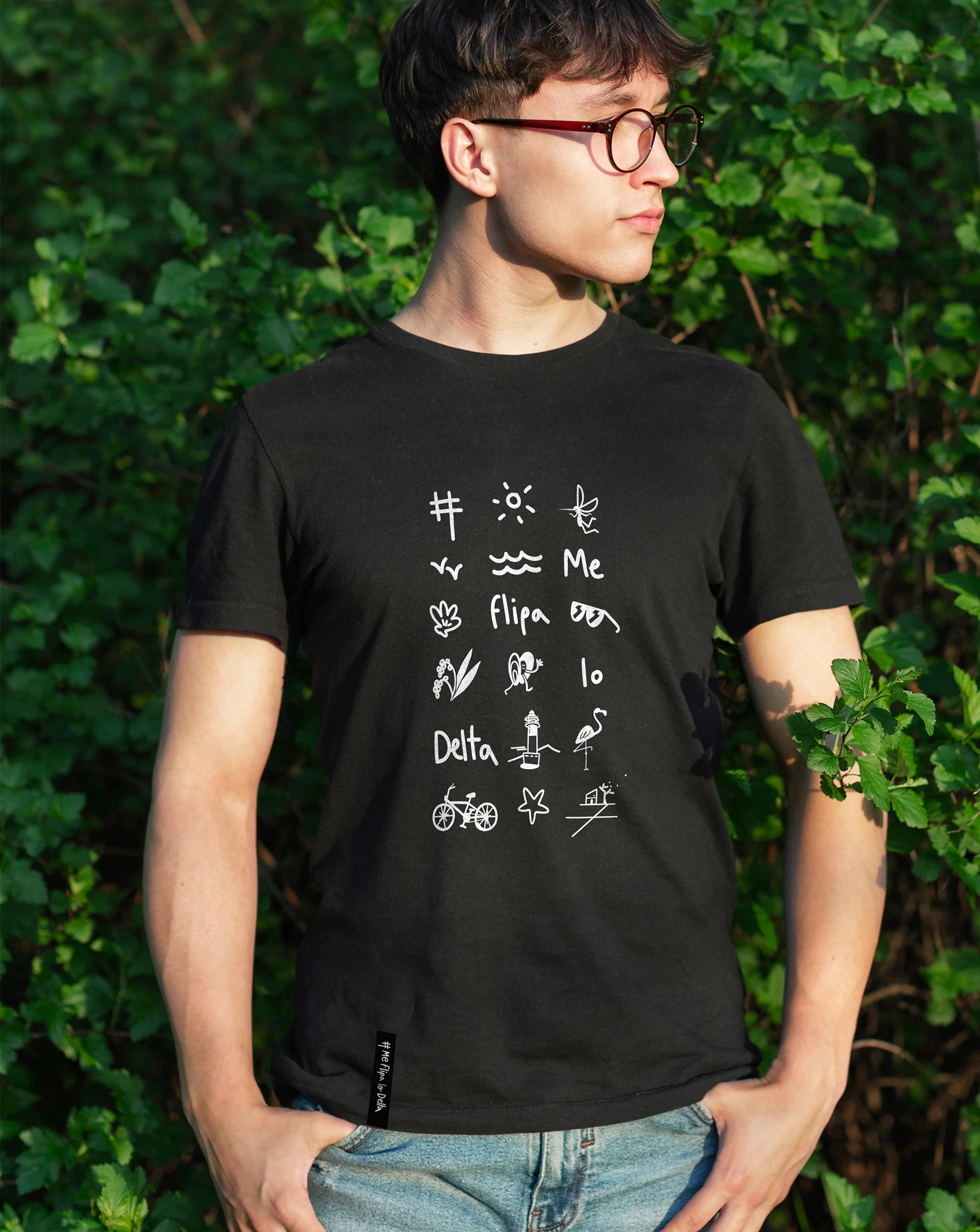 Camiseta manga corta unisex en color negro y estampado iconos del Delta del Ebro