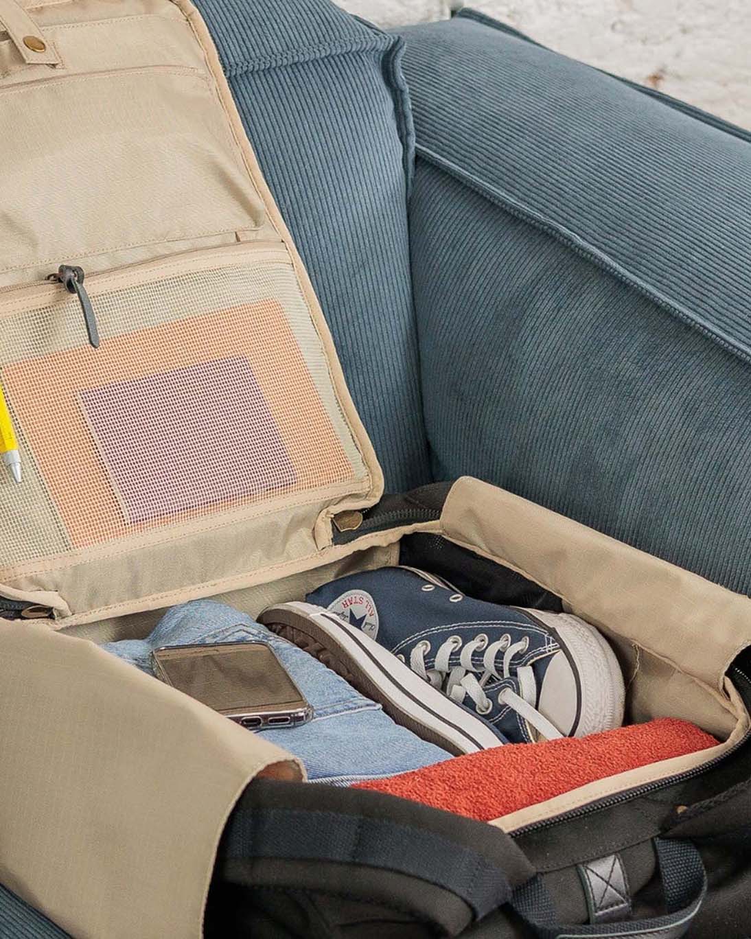 MOCHILA AZUL PROPERTY OF - Imagen 4