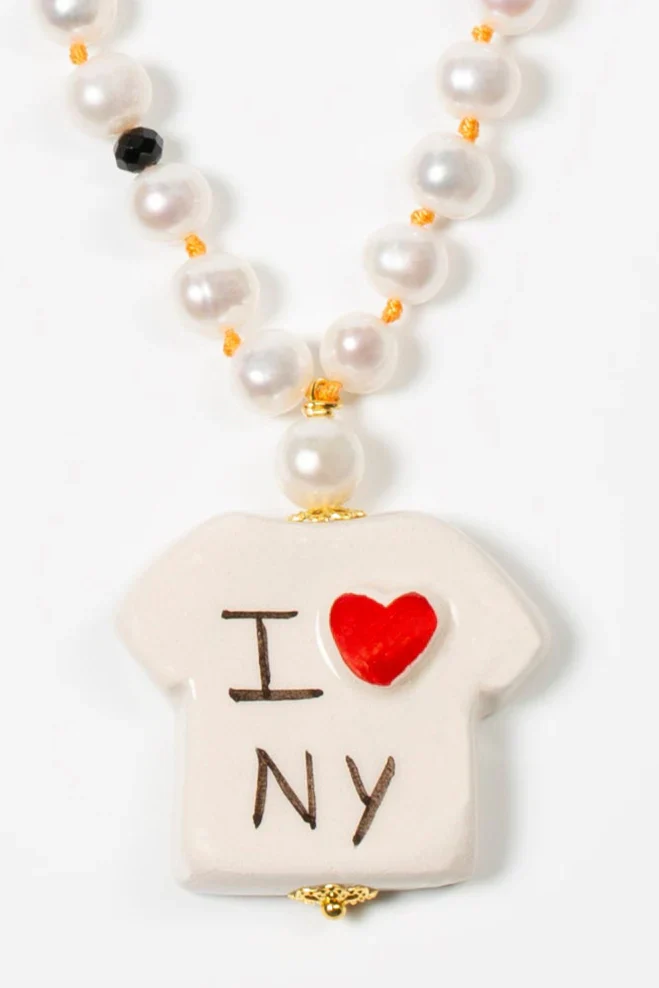 COLLAR LARGO DE PERLAS T-SHIRT I LOVE NY - Imagen 3