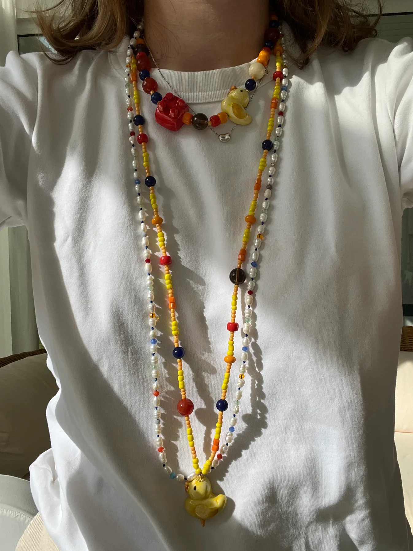 COLLAR LARGO DE CERÁMICA PATITO - Imagen 3