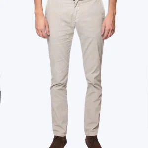 PANTALÓN CHINO DE PANA BREUER