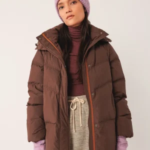 ABRIGO ACOLCHADO LISO CHOCOLATE